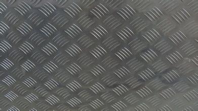 13        五條筋防滑鋁板.jpg